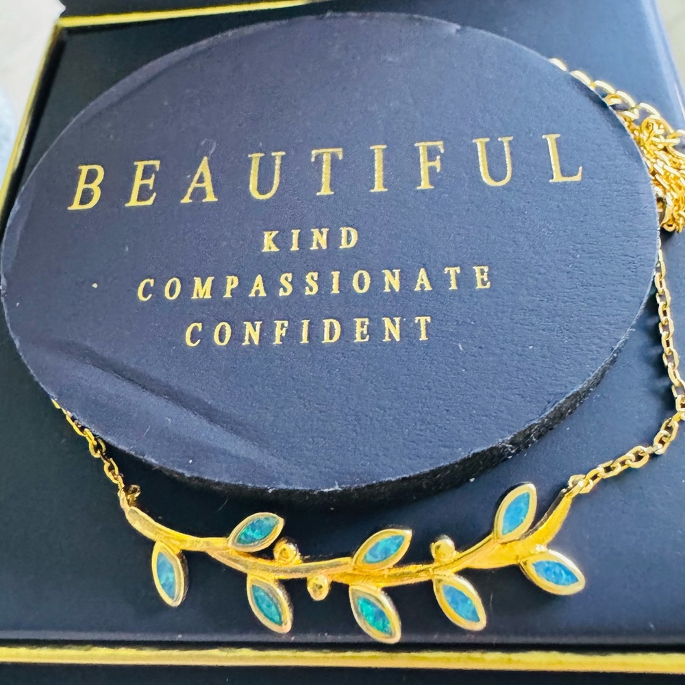 Fashion Jewelry Gold-Tone, 18 kt layered, Leaf Necklace with Turquoise opal.